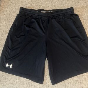 Under Armour men’s large athletic shorts